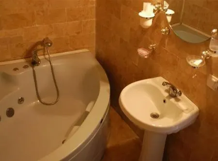 Hotel Peri Cave 2*