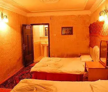 Hotel Peri Cave 2*