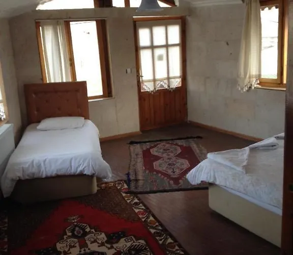 Peri Cave Отель Гореме